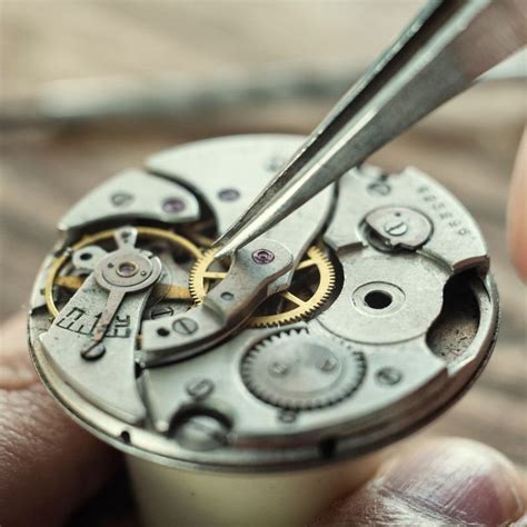 lecoultre watch repair near me.